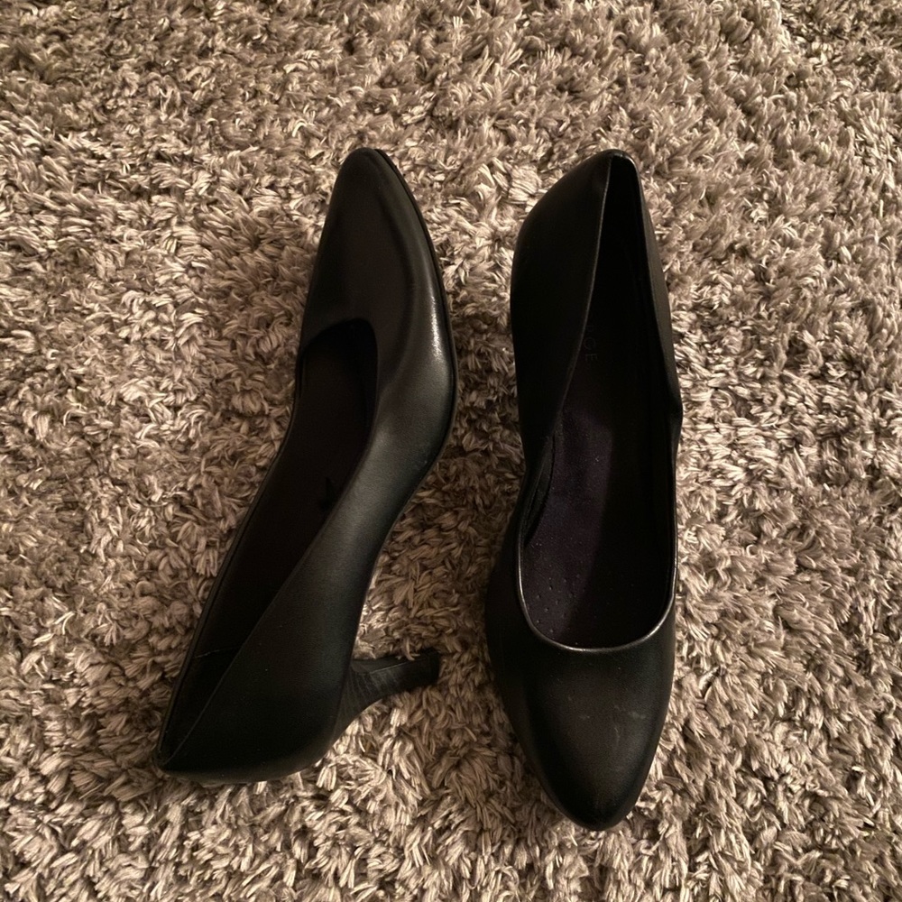 Black heels
